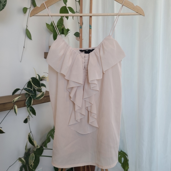 H&M cream ruffle cami - Picture 3 of 7